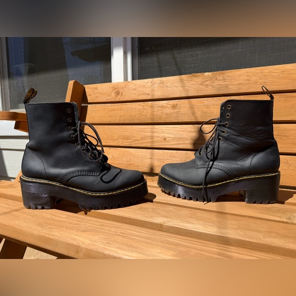 Dr Martens Shriver Hi platform boots - Picture 3 of 6